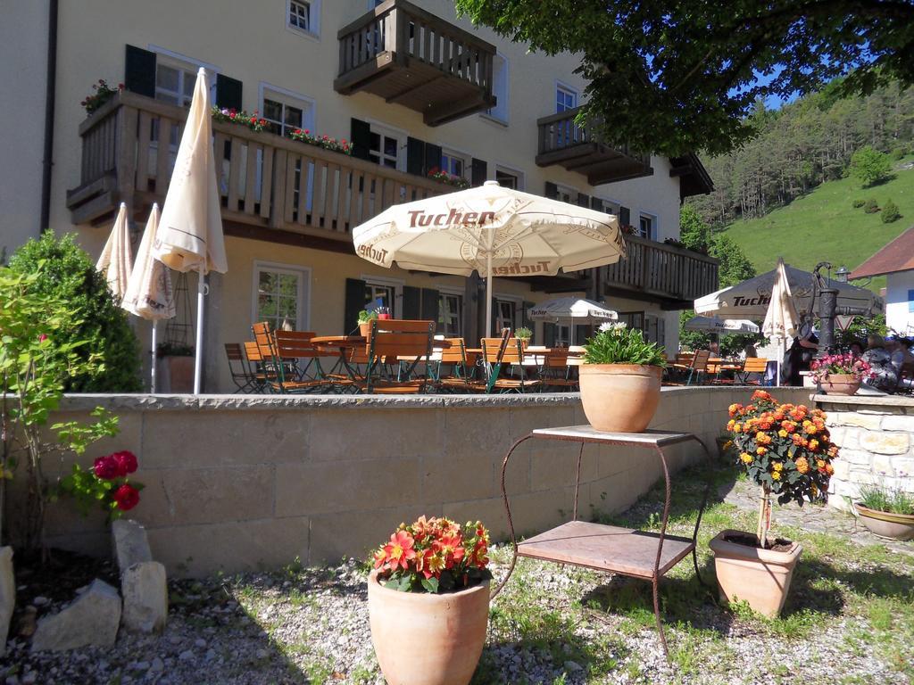 Hotel Zum Braeu Kinding Eksteriør billede