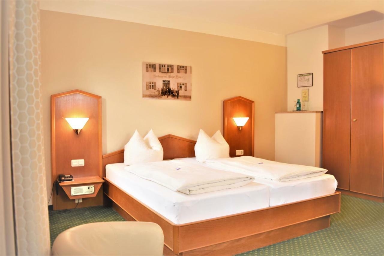 Hotel Zum Braeu Kinding Eksteriør billede