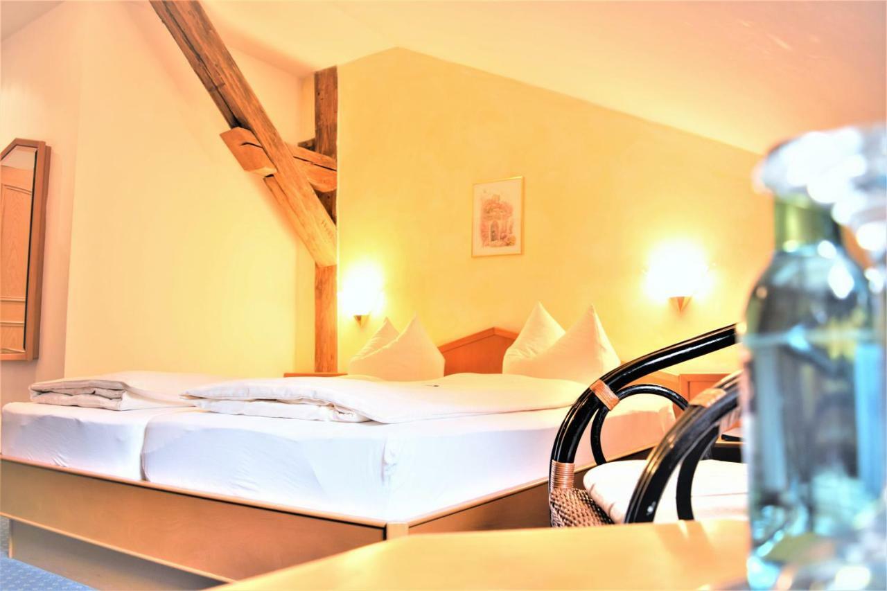 Hotel Zum Braeu Kinding Eksteriør billede