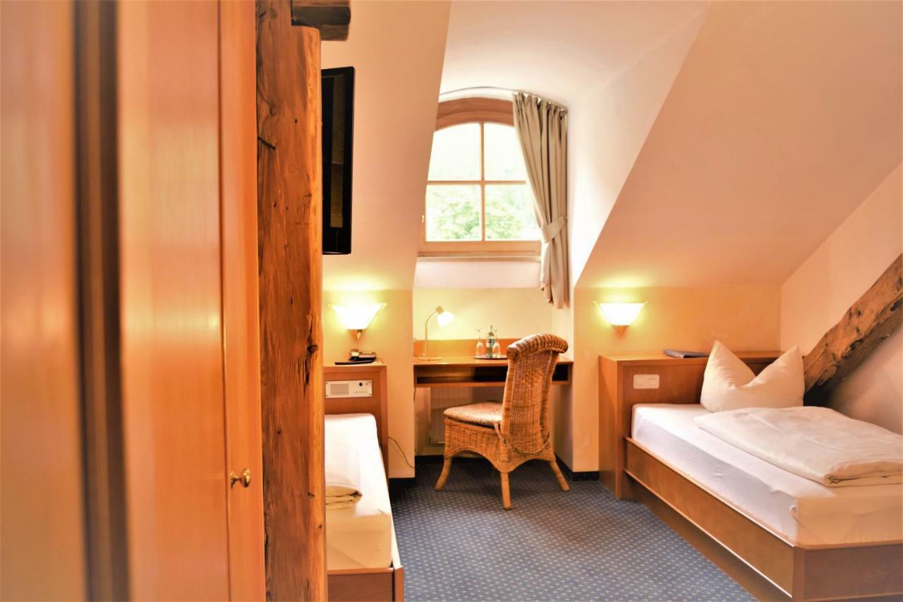 Hotel Zum Braeu Kinding Eksteriør billede