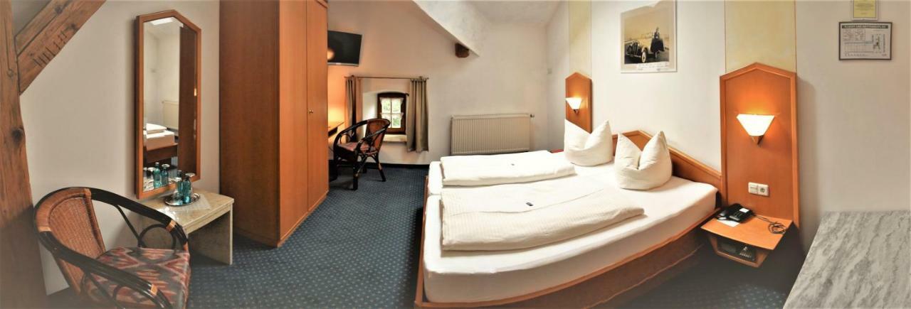 Hotel Zum Braeu Kinding Eksteriør billede